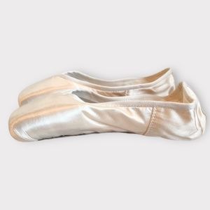 Grishko Ulanova Pointe Shoe 5 X M
